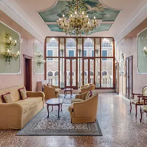https://pausania.hotelinveneto.com